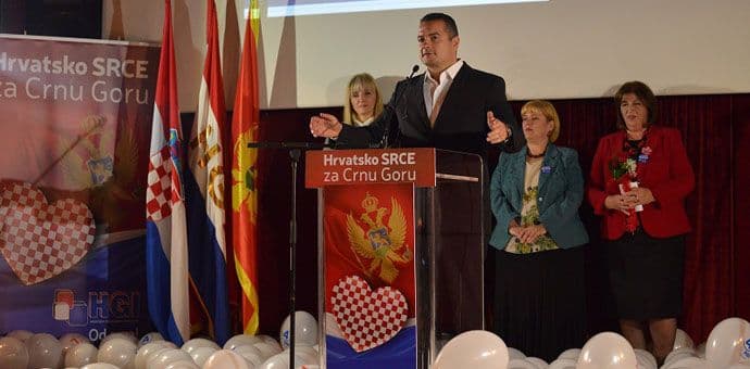 Vučinović: Pravedno da i mi imamo predstavnika u Skupštini Vučinović: Pravedno da i mi imamo predstavnika u Skupštini