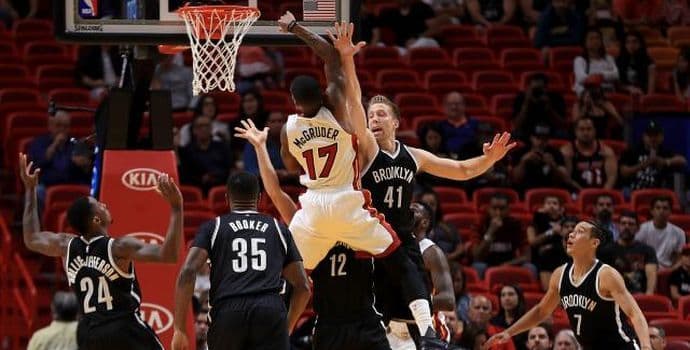 NBA: Hit bolji od Bruklina, Dalas nadigrao Oklahomu NBA: Hit bolji od Bruklina, Dalas nadigrao Oklahomu