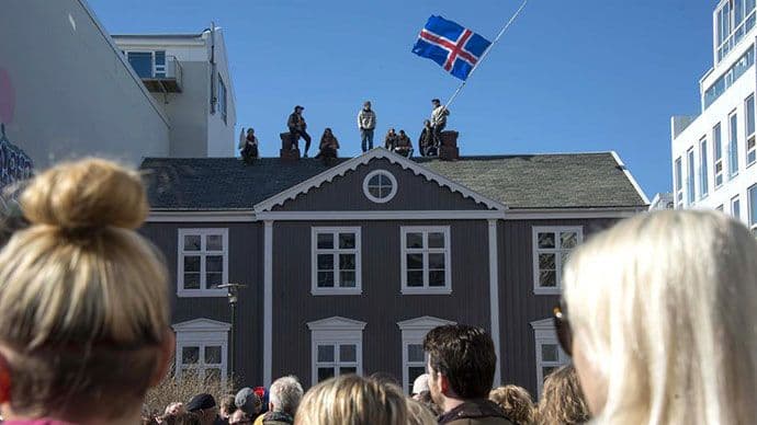 Piratskoj partiji mandat za sastav islandske vlade Piratskoj partiji mandat za sastav islandske vlade