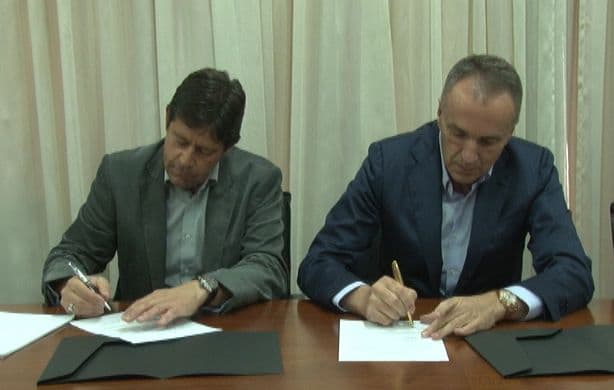 Uniprom: Otvaranje fabrike silumina u julu 2017. godine Uniprom: Otvaranje fabrike silumina u julu 2017. godine