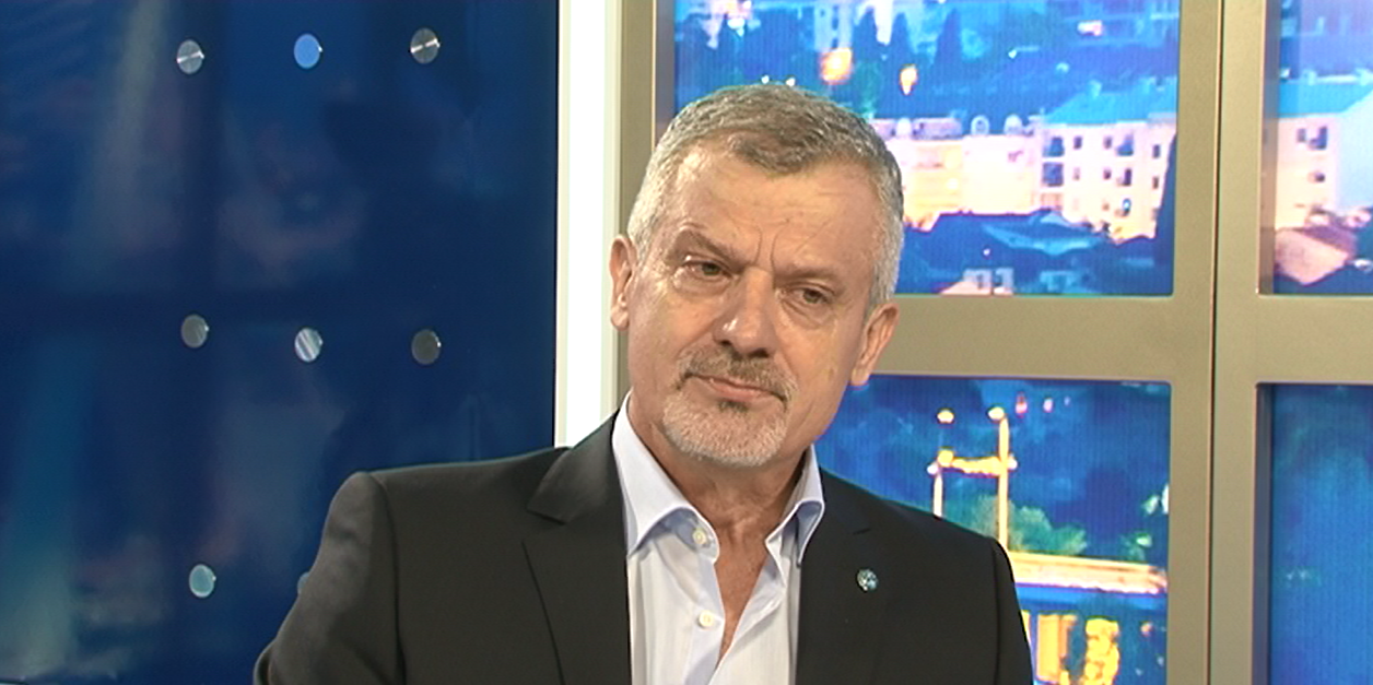 Šeki Radončić: Pucanj u Oljinu nogu je i pucanj u političko srce Mila Đukanovića Šeki Radončić: Pucanj u Oljinu nogu je i pucanj u političko srce Mila Đukanovića