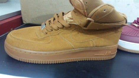 Carinici zadržali lažne "Nike" Carinici zadržali lažne "Nike"