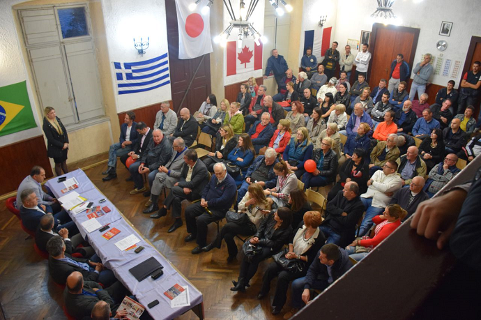 Aprcović: Cilj protivnika je da nas vrate u prošlost! Aprcović: Cilj protivnika je da nas vrate u prošlost!