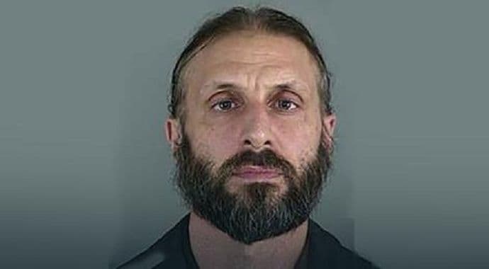 Uhapšen sveštenik: Bludničio sa maloljetnom prostitutkom i dilovao kokain Uhapšen sveštenik: Bludničio sa maloljetnom prostitutkom i dilovao kokain