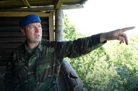 Policija uhapsila najmanje 15 naoružanih osoba, među uhapšenima Bratislav Dikić Policija uhapsila najmanje 15 naoružanih osoba, među uhapšenima Bratislav Dikić