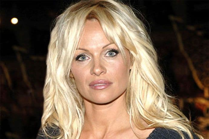 Pamela Anderson: Prije bih bila njegova prijateljica nego bilo čija Pamela Anderson: Prije bih bila njegova prijateljica nego bilo čija