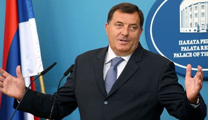 Dodik: Da se fino raziđemo... Dodik: Da se fino raziđemo...