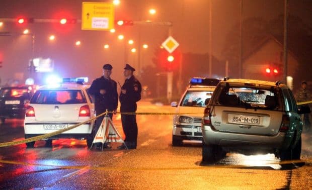 Lazarević izrešetan sa dvadeset metaka Lazarević izrešetan sa dvadeset metaka