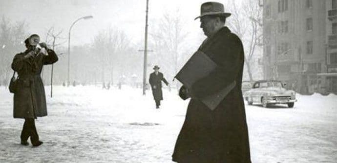 Fotografija iz 1953. godine: Tito po snijegu pješke krenuo na posao Fotografija iz 1953. godine: Tito po snijegu pješke krenuo na posao