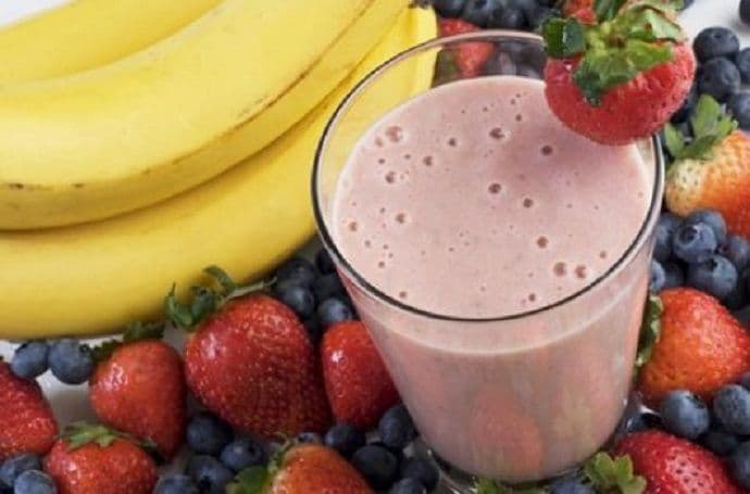 Za zdrav početak dana: Smoothie sa šumskim voćem Za zdrav početak dana: Smoothie sa šumskim voćem