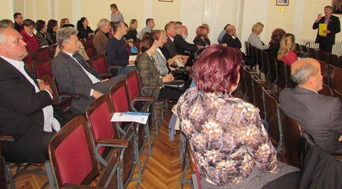 Osnovna škola- temelj saobraćajne kulture Osnovna škola- temelj saobraćajne kulture