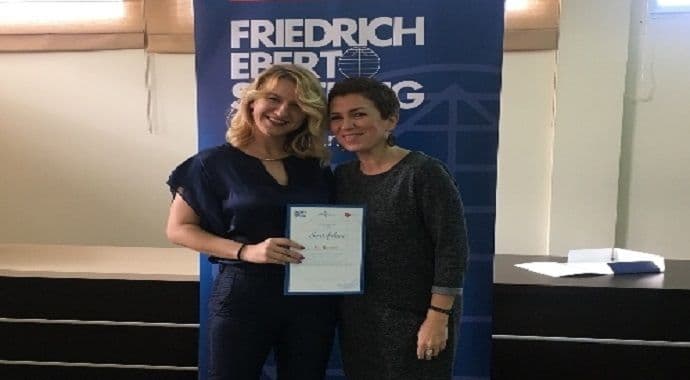 Omladina SD-a učestvovala u izradi publikacije regionalne praktične politike Omladina SD-a učestvovala u izradi publikacije regionalne praktične politike