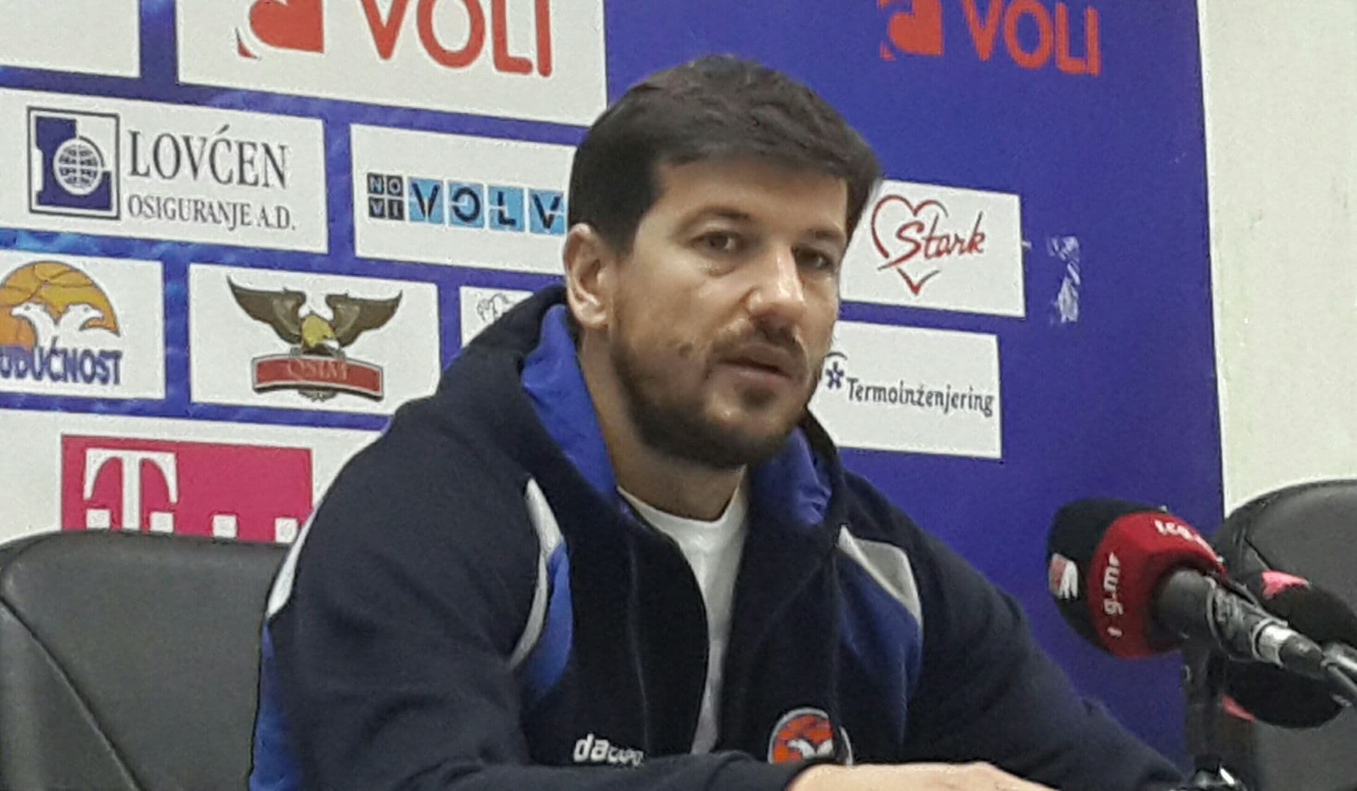 ŠĆEPANOVIĆ: Ne idemo sa bijelom zastavom u Beograd! ŠĆEPANOVIĆ: Ne idemo sa bijelom zastavom u Beograd!