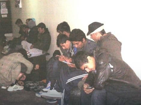 Privedeno 20 migranata iz Avganistana pri pokušaju ilegalnog ulaska u CG Privedeno 20 migranata iz Avganistana pri pokušaju ilegalnog ulaska u CG