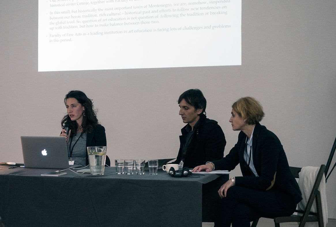 Jovićević i Marković na konferenciji u Varšavi Jovićević i Marković na konferenciji u Varšavi