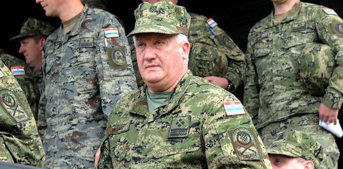 Državni vrh i hrvatski generali na nogama nakon hapšenja oficira HVO Državni vrh i hrvatski generali na nogama nakon hapšenja oficira HVO