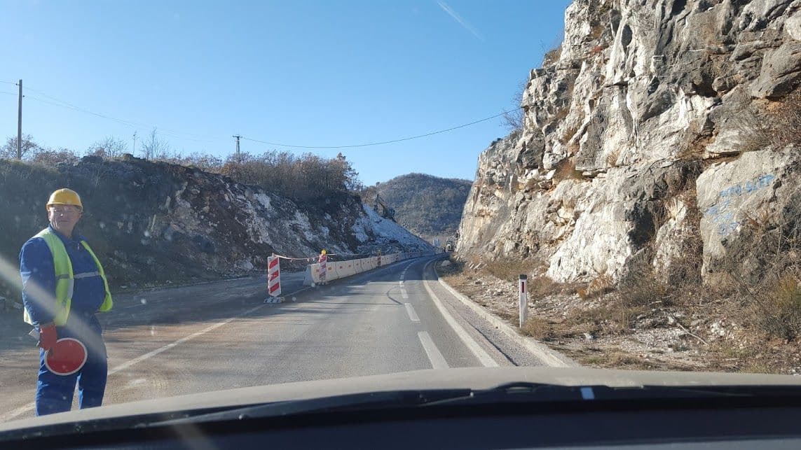 Zbog izgradnje tunela blokada dijela magistrale PG-CT Zbog izgradnje tunela blokada dijela magistrale PG-CT