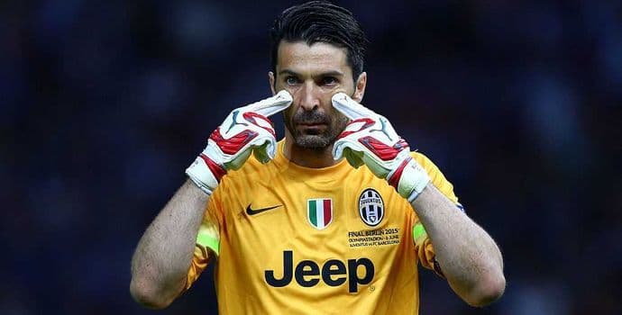 Legendarni Bufon - 100 mečeva u Ligi šampiona! Legendarni Bufon - 100 mečeva u Ligi šampiona!