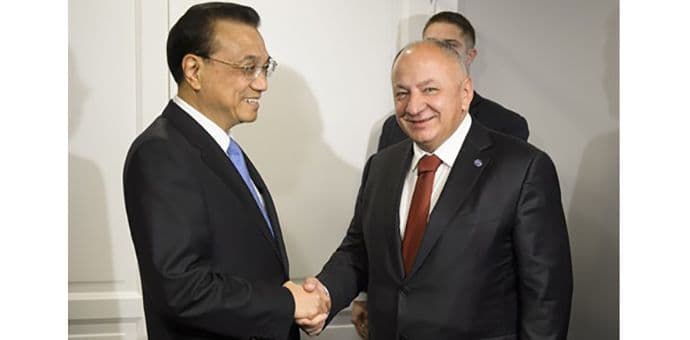 Lazović sa Kećijangom: Očekujemo nastavak rada na autoputu i rekonstrukciju pruge Lazović sa Kećijangom: Očekujemo nastavak rada na autoputu i rekonstrukciju pruge