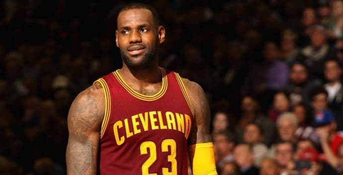 AP: Lebron je najbolji sportista u 2016. godini AP: Lebron je najbolji sportista u 2016. godini