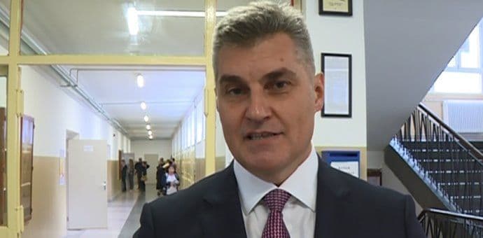 Brajović: O funkcijama razgovaram sa potencijalnim koalicionim partnerima, a ne putem medija Brajović: O funkcijama razgovaram sa potencijalnim koalicionim partnerima, a ne putem medija