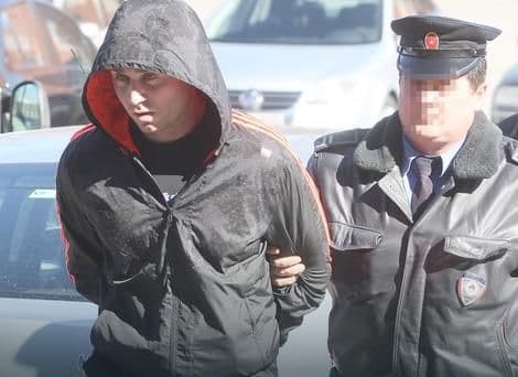 Ko je muškarac iz Banjaluke uhapšen u vezi sa oružjem u Beogradu Ko je muškarac iz Banjaluke uhapšen u vezi sa oružjem u Beogradu