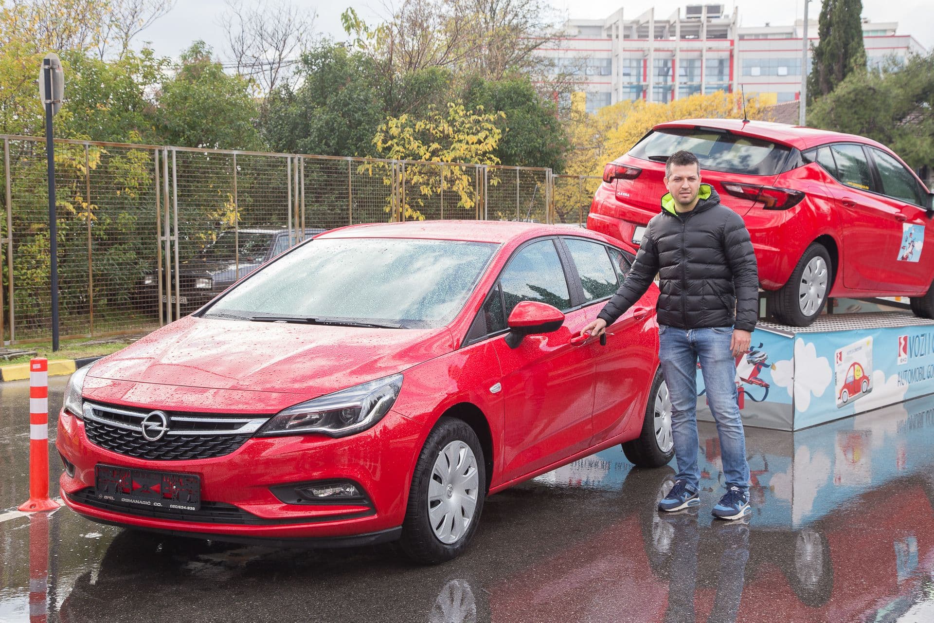 Jugopetrol AD nagradio dobitnika 3. ciklusa nagradne igre „EKO VOZI I OSVOJI“ Jugopetrol AD nagradio dobitnika 3. ciklusa nagradne igre „EKO VOZI I OSVOJI“