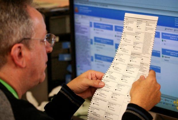 SAD: Rutinski problemi na biralištima SAD: Rutinski problemi na biralištima