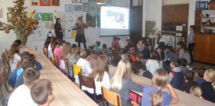 Održane edukativne radionice i izložba “Neka plavo ostane plavo” Održane edukativne radionice i izložba “Neka plavo ostane plavo”