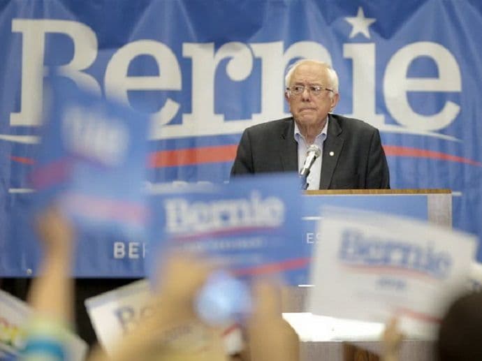 Sanders: Sarađivaću sa Trampom, ali nek pazi šta radi Sanders: Sarađivaću sa Trampom, ali nek pazi šta radi