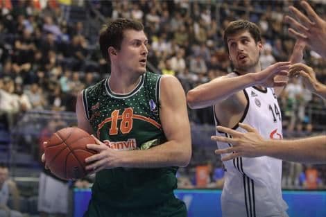 Vladimir Dragičević pred vratima Partizana Vladimir Dragičević pred vratima Partizana