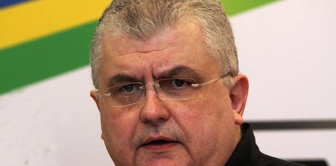 Čanak: Šešelj sa svojim šljamom počeo kampanju Čanak: Šešelj sa svojim šljamom počeo kampanju