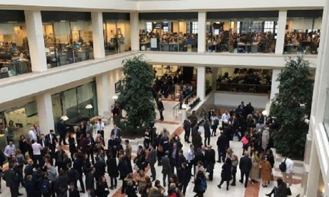 Dejli mejl i Metro evakuisani zbog lažne uzbune Dejli mejl i Metro evakuisani zbog lažne uzbune