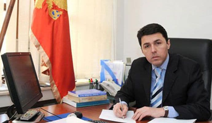 Državi ostavljaju dugove, otvaraju nove firme Državi ostavljaju dugove, otvaraju nove firme