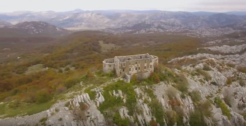 Crkvice - mjesto koje otkriva tajne i krije čuda (VIDEO) Crkvice - mjesto koje otkriva tajne i krije čuda (VIDEO)