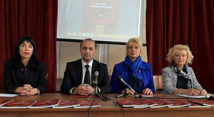 Podgorička Gimnazija domaćin prezentacije Biltena o ljudskim pravima Podgorička Gimnazija domaćin prezentacije Biltena o ljudskim pravima