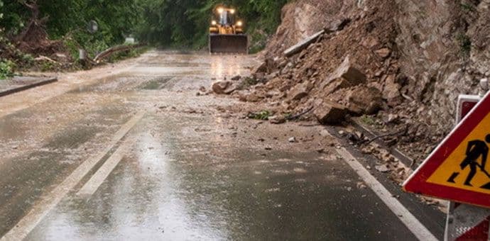 AMSCG: Oprezno zbog poledice i odrona AMSCG: Oprezno zbog poledice i odrona