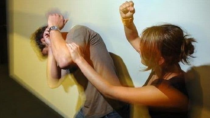 Numanović: Muškarci sve češće prijavljuju nasilje Numanović: Muškarci sve češće prijavljuju nasilje