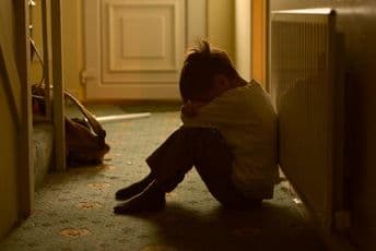 Pedofilija u CG: Kako zaštititi djecu? Pedofilija u CG: Kako zaštititi djecu?