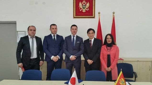 Donacija ambasade Japana Centru za dnevni boravak djece sa smetnjama u razvoju Donacija ambasade Japana Centru za dnevni boravak djece sa smetnjama u razvoju