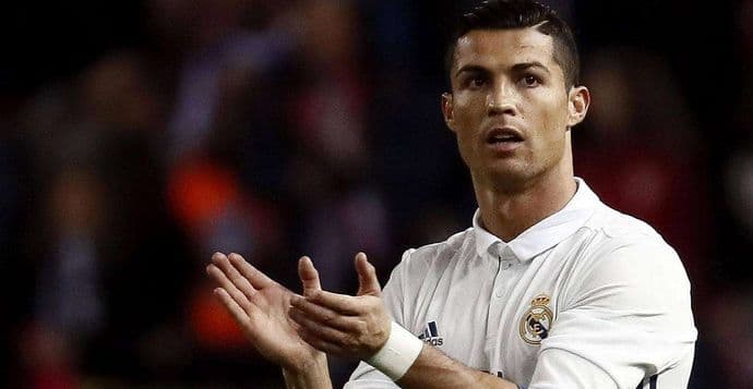 Ronaldo postigao 500. gol u klupskoj karijeri Ronaldo postigao 500. gol u klupskoj karijeri