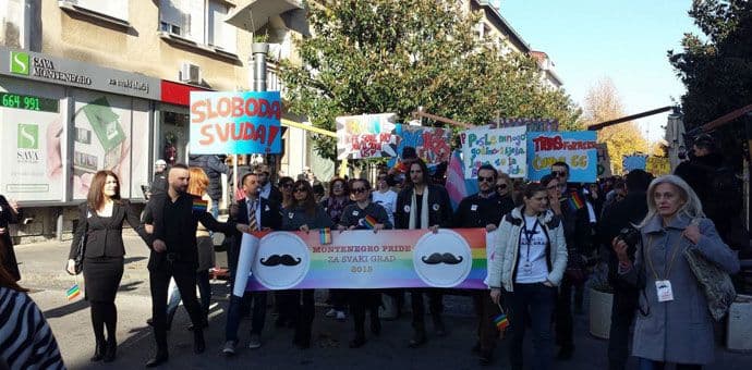 Slogan Povorke ponosa "Podrška – Porodična vrijednost" Slogan Povorke ponosa "Podrška – Porodična vrijednost"