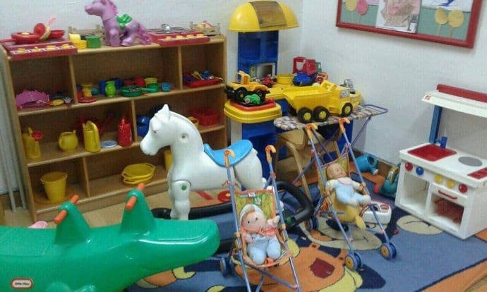 Donacija igračaka nikšićkom vrtiću "Neven" Donacija igračaka nikšićkom vrtiću "Neven"