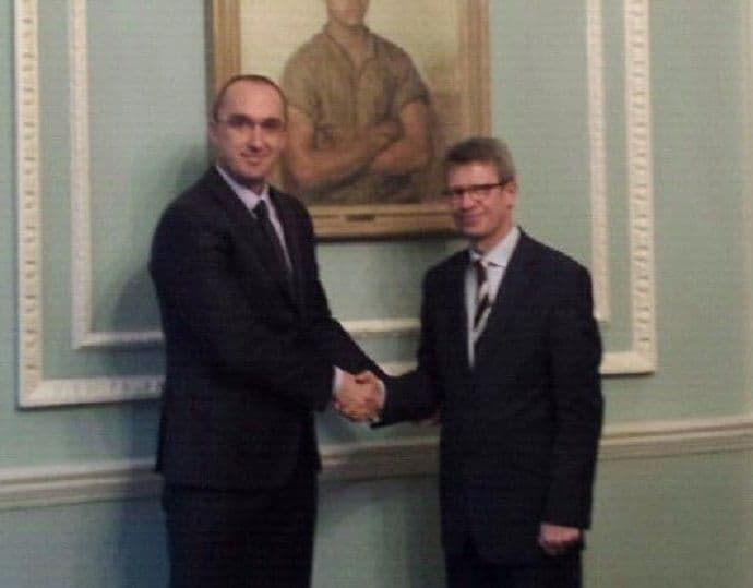 Volkov u posjeti Velikoj Britaniji: Razmjena iskustava i prakse iz oblasti ljudskih resursa Volkov u posjeti Velikoj Britaniji: Razmjena iskustava i prakse iz oblasti ljudskih resursa