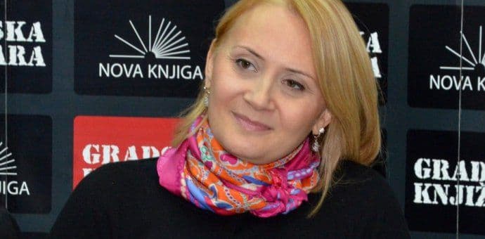 Čudna dioptrija Čudna dioptrija