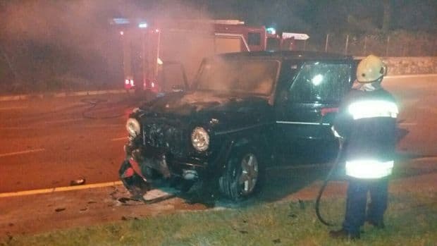 Eksploziv ispod Kožarovog džipa aktiviran mobilnim telefonom Eksploziv ispod Kožarovog džipa aktiviran mobilnim telefonom