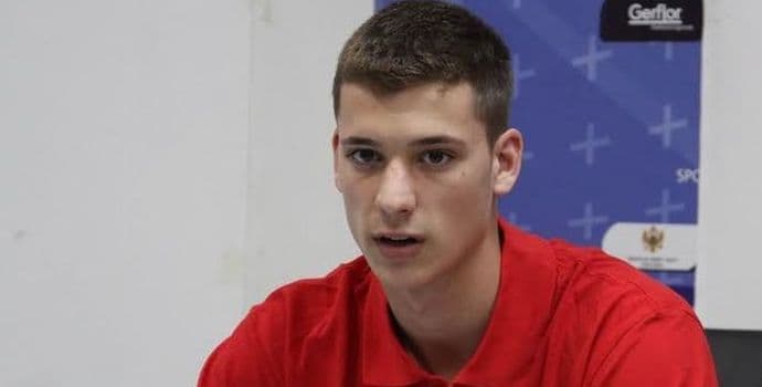 Novi državni rekord Boška Radulovića Novi državni rekord Boška Radulovića