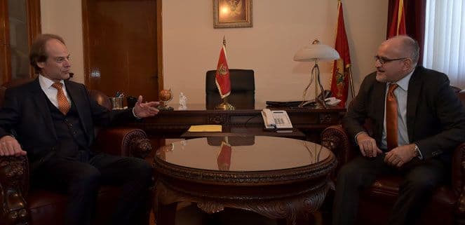 Ministar vanjskih poslova Darmanović primio ambasadora SR Njemačke Materna Ministar vanjskih poslova Darmanović primio ambasadora SR Njemačke Materna