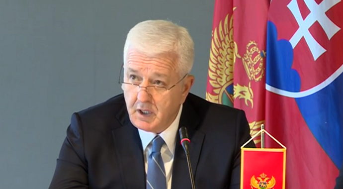 Marković sa ambasadorima o budućim investicijama Marković sa ambasadorima o budućim investicijama