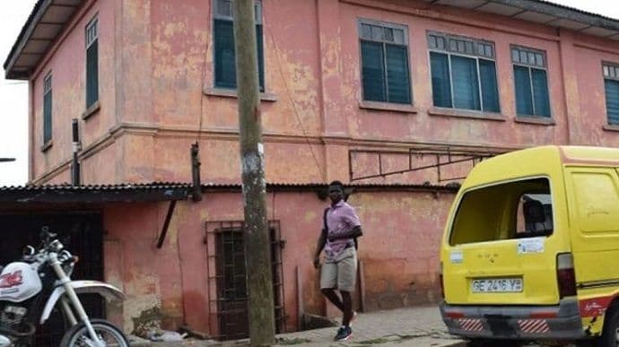 Detalji sulude prevare: Lažna ambasada SAD-a Detalji sulude prevare: Lažna ambasada SAD-a